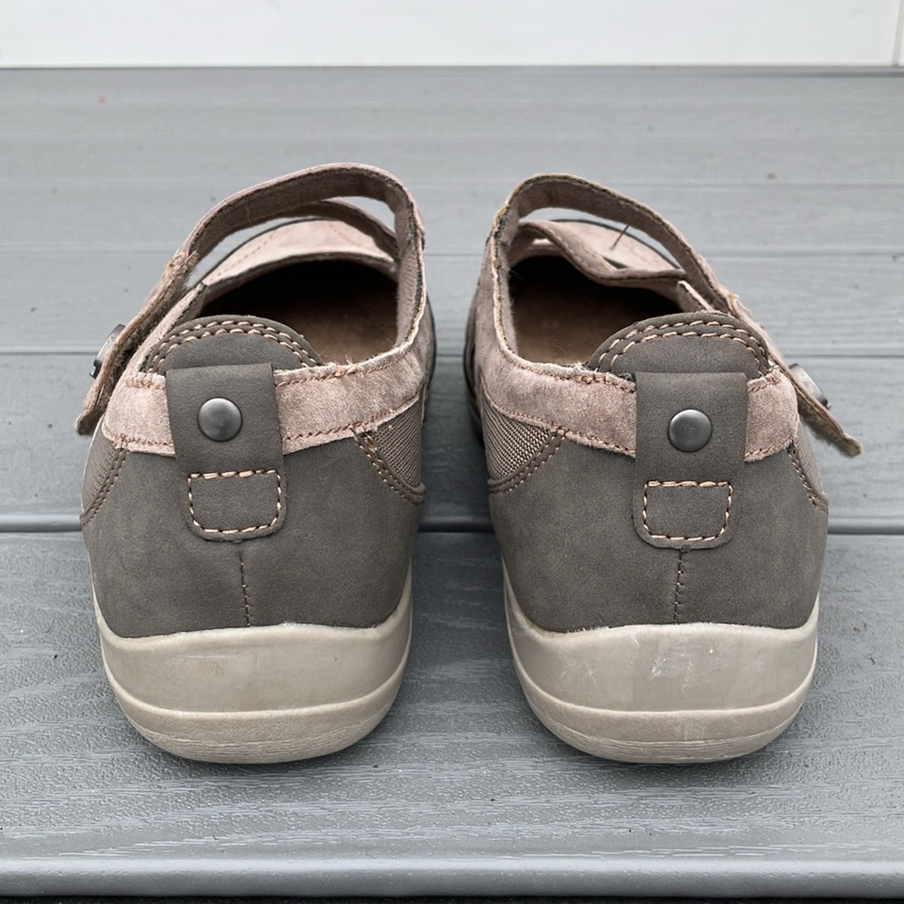 Earth Origins Rapid Troy Gray Suede Strap Mary Jane Flats Gray/Beige Size 10W - Picture 6 of 13
